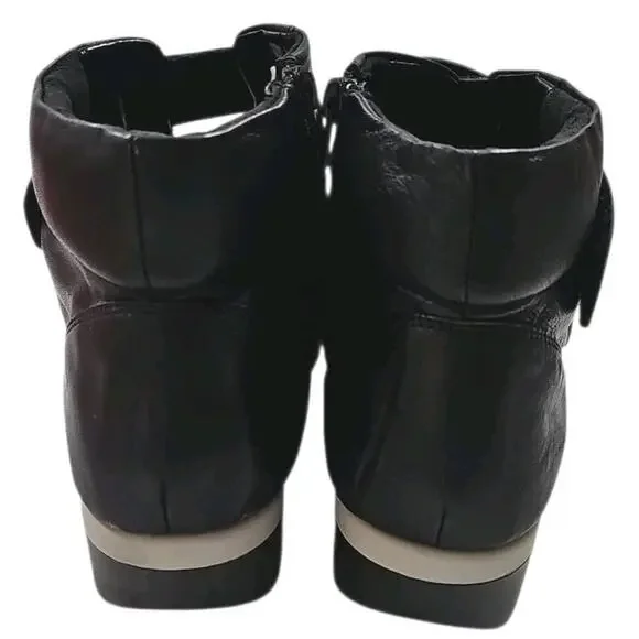 Aerosoles ~Woman Size 9M~ Black Leather Ankle Boots NEW!